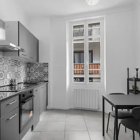 Apartment Croisette A 7 Min | Spacieux *