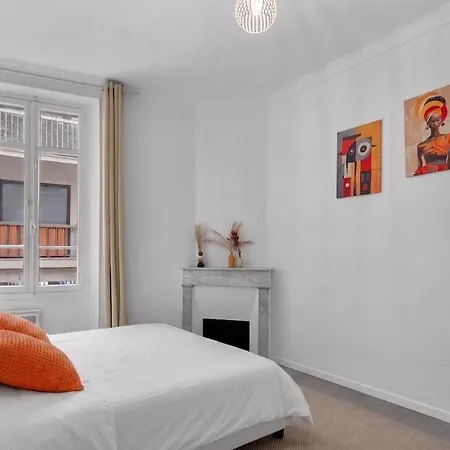 Croisette A 7 Min | Spacieux Apartment